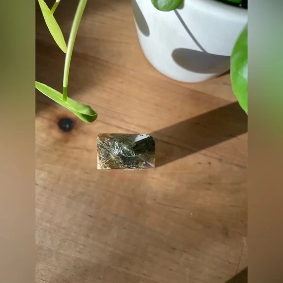 Fire Agate Crystal Tower - Picture 6 of 9